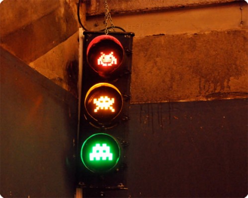 upload_to/images_forum/space-invaders-tricolore-499x400.jpg